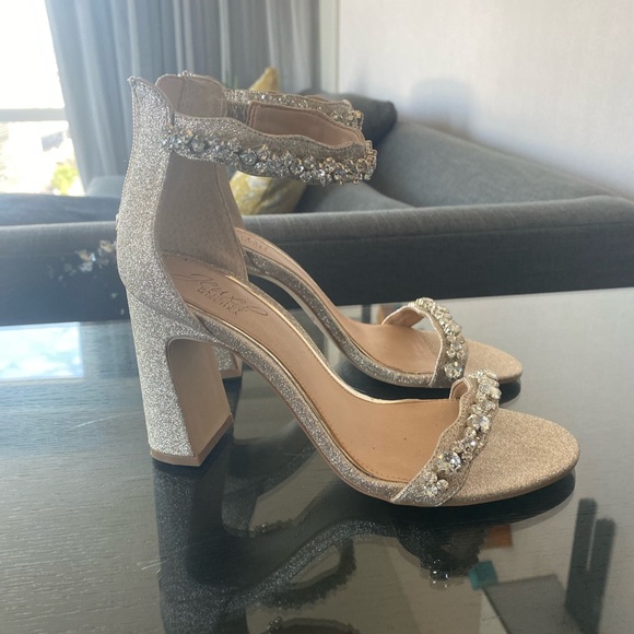 Diamond Heels - Picture 2 of 6